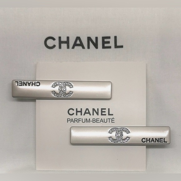 CHANEL Silver Hair Clips with Crystal Logo - Picture 6 of 9